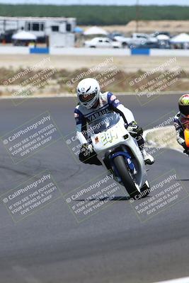 media/Jun-08-2025-TrackDaz (Sun) [[dc1ba13c79]]/A Group/1pm (Turn 6)/